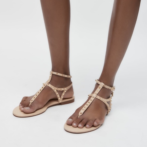 STUDDED FLAT LEATHER SANDALS - Picture 2 of 7